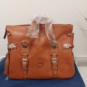 Brand New Dooney & Bourke Florentine Double Strap Tassel Bag – Natural